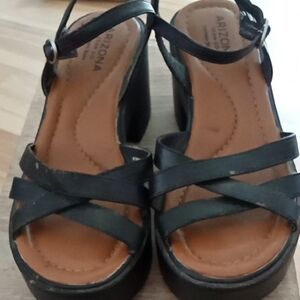 Arizona Jean Company Women's Black Platform Sandals